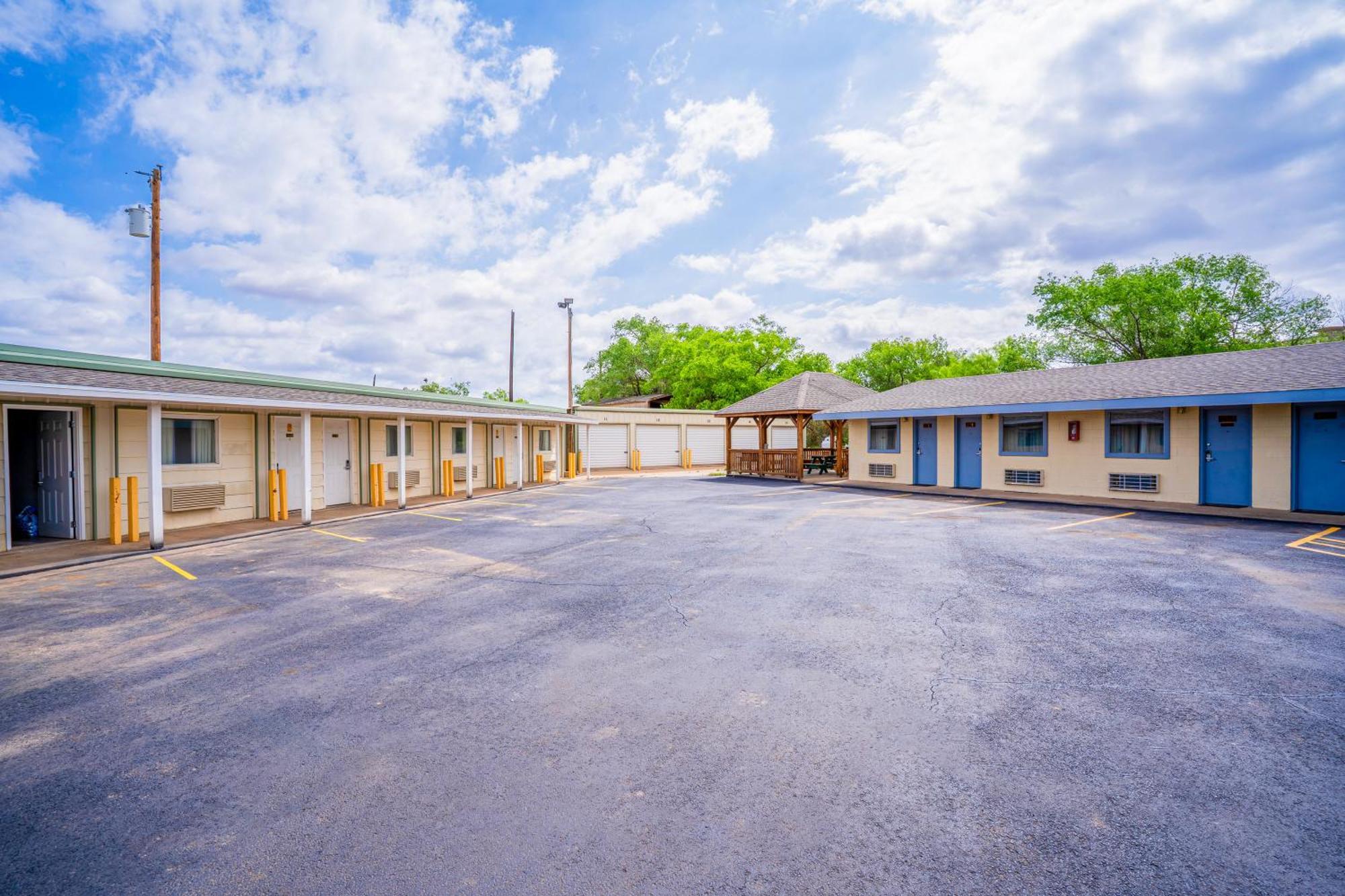 Purple Sage By Oyo Snyder Tx Motel ภายนอก รูปภาพ